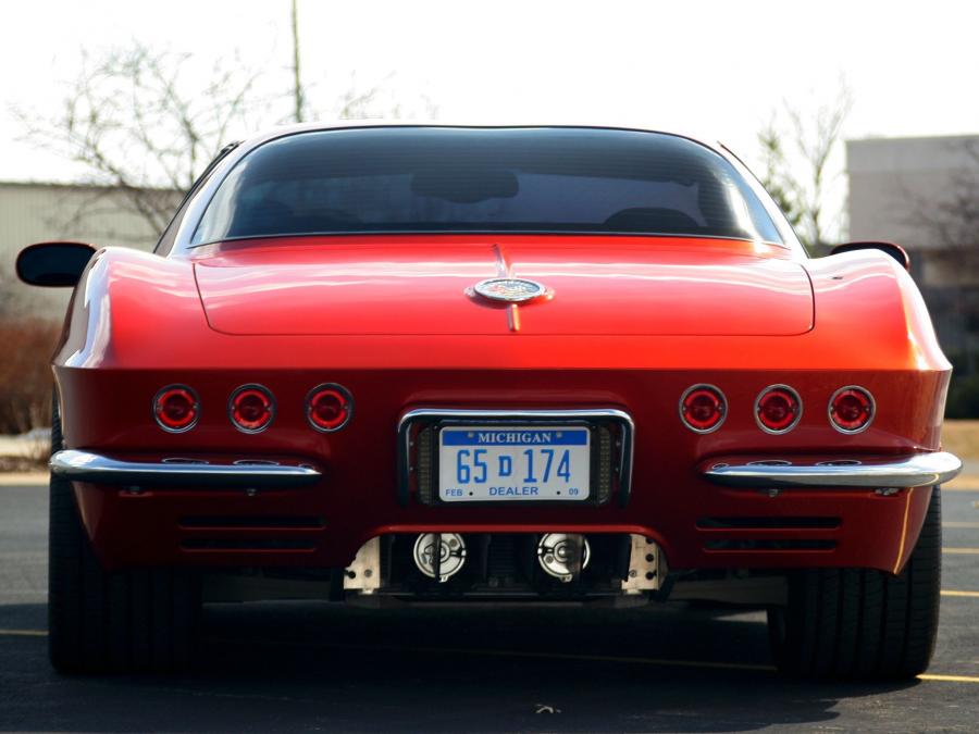  Chevrolet Corvette Z06 by CRC 2004 года  (фото 3 из 3)